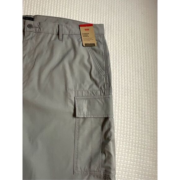 Levi's Mens Size 42 Solid Carrier Cargo Gray Shorts - Picture 3 of 11